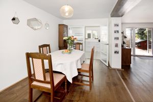 Photo 15- click for photo gallery